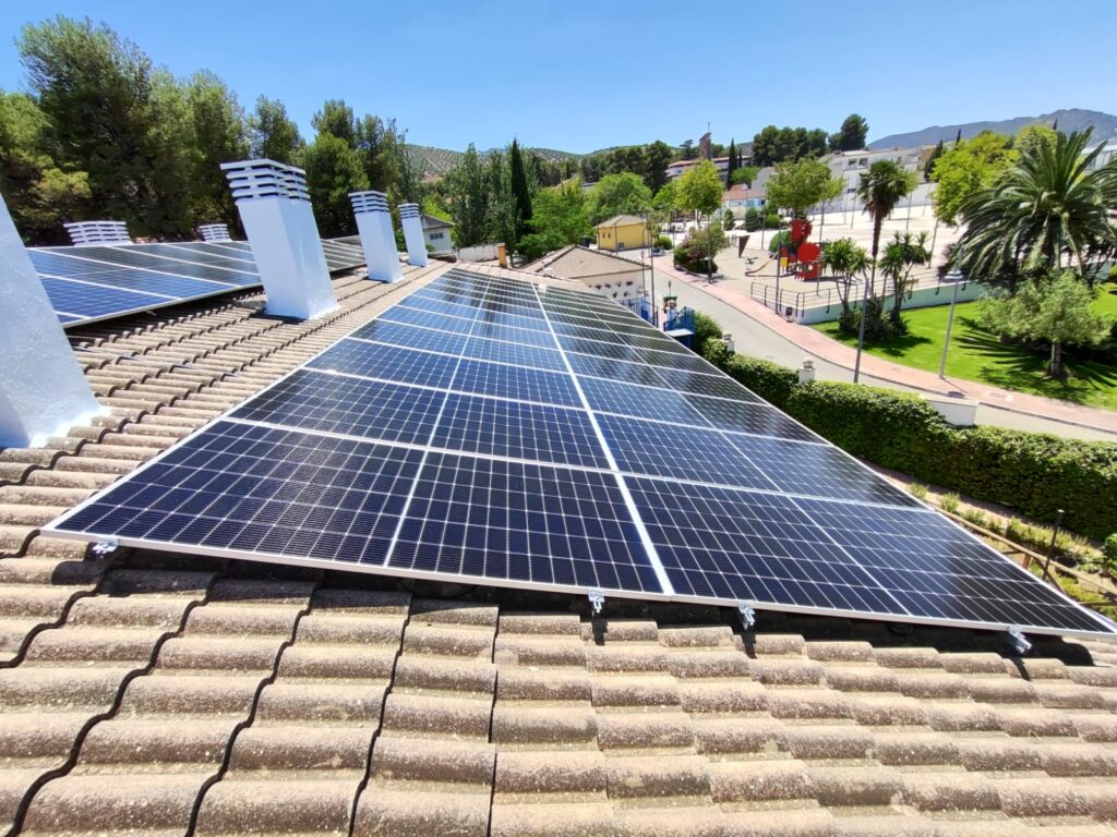 Instalación fotovoltaica de 42.9KW en Priego de Córdoba